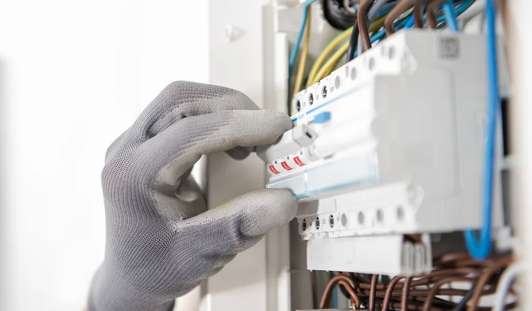 electrician Popesti Leordeni